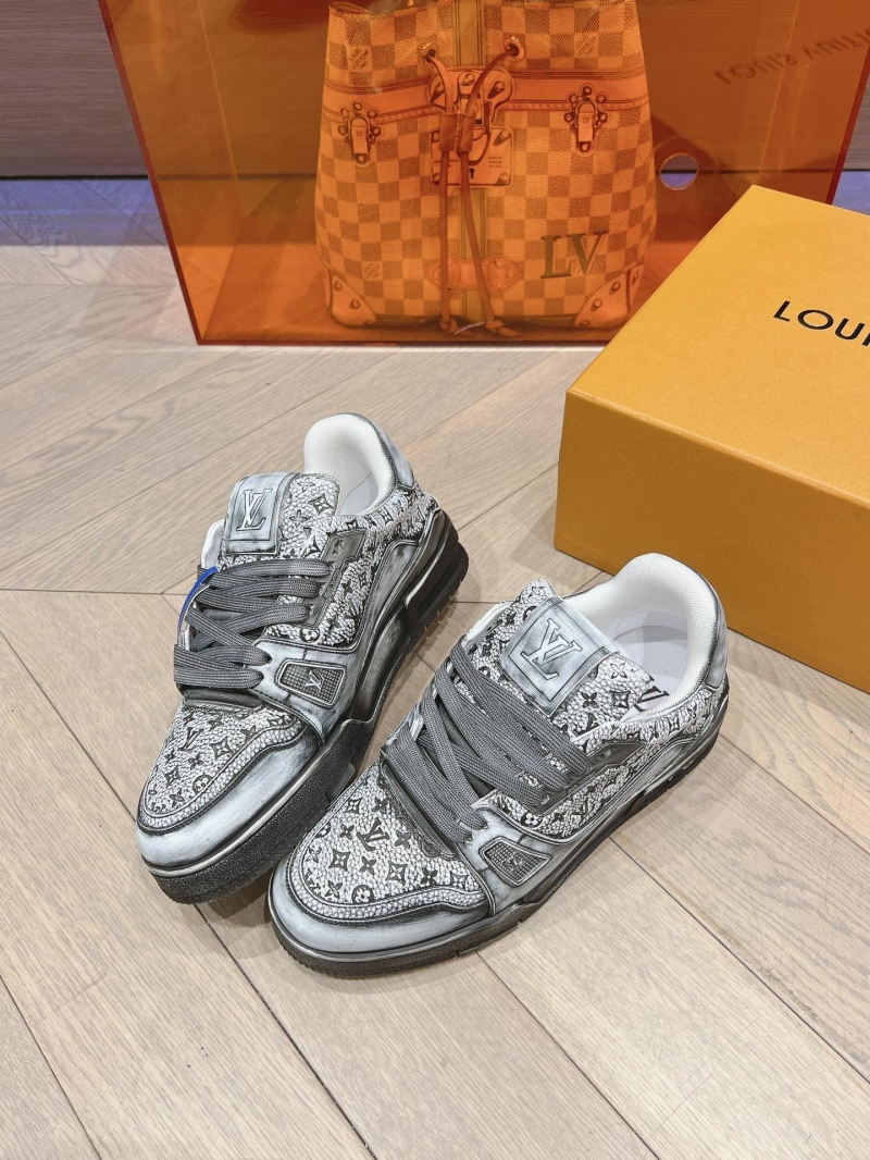 Louis Vuitton Sneakers